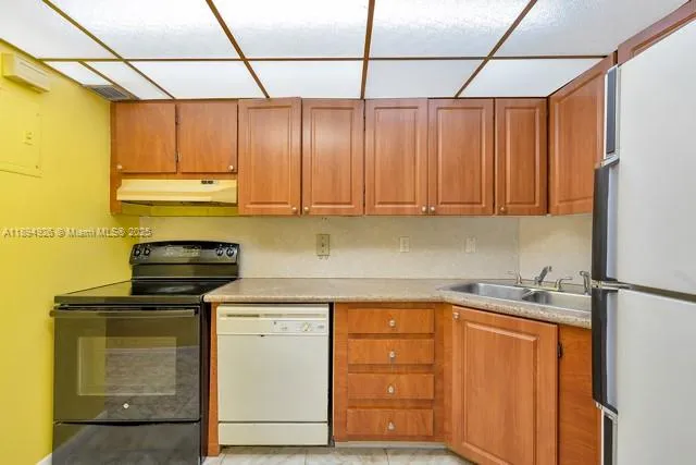 $140,000 | 3101 Oakland Shores Drive, Unit H204, Oakland Park, FL 33309