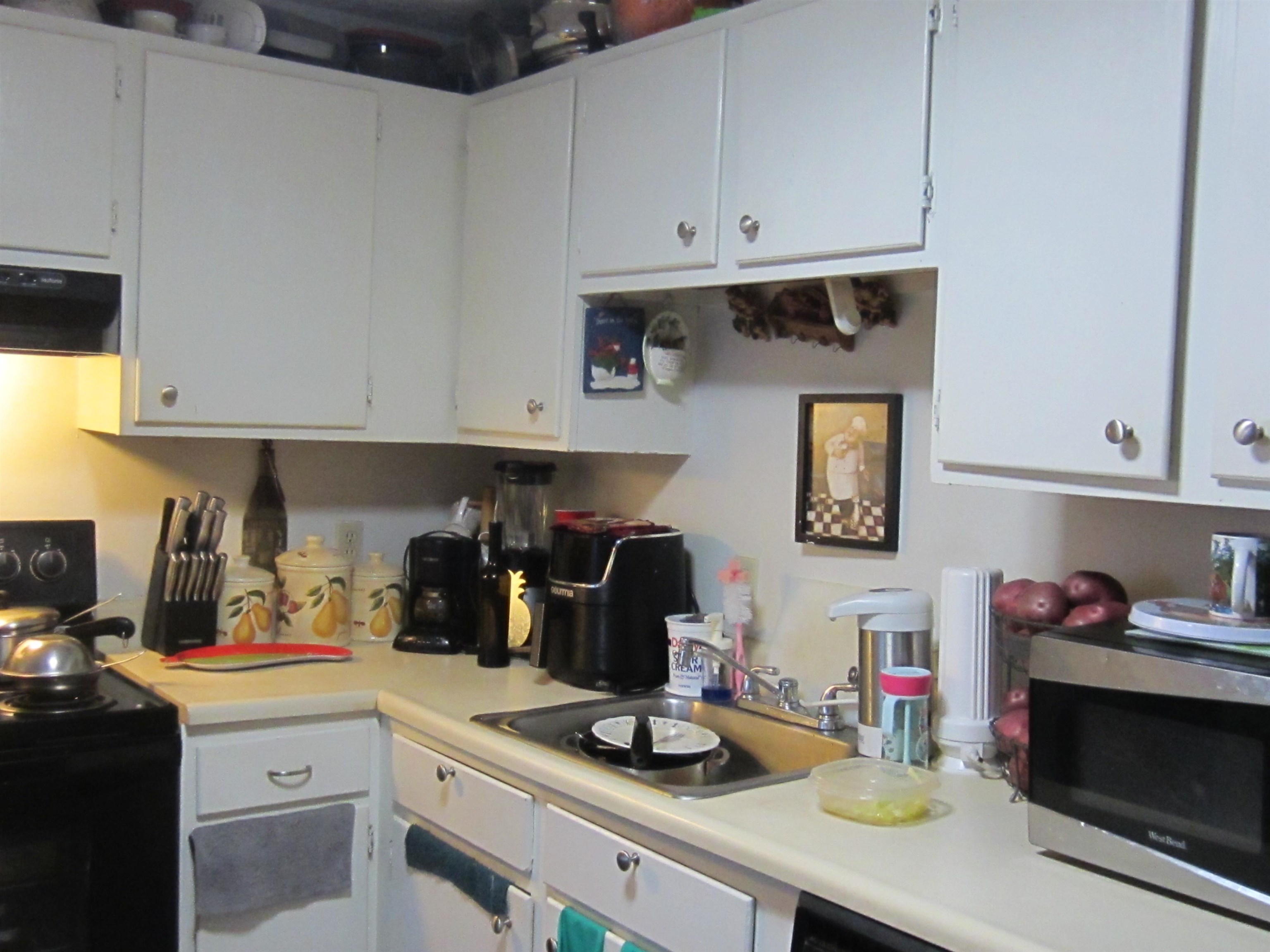75 Log Street, Unit 3H Manchester, NH 03102 - Photo 3 of 7 Gallery Image 3