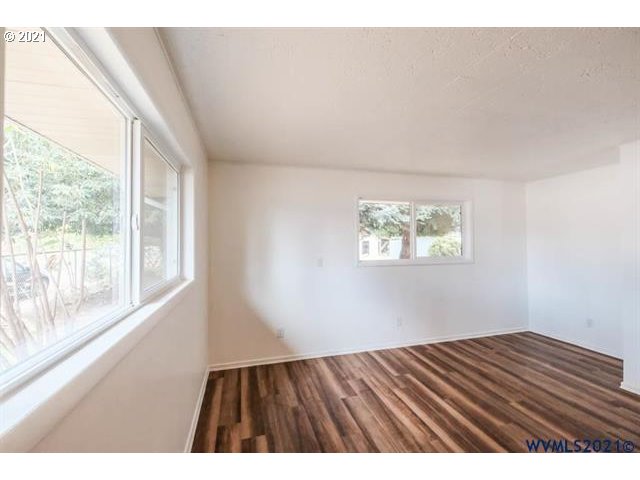 1023 Mountain View Road Sweet Home, OR 97386 - Photo 8 of 32 Gallery Image 8