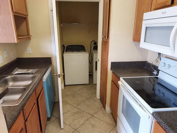 $1,300 | 5538 Pga Boulevard, Unit 5013, Orlando, FL 32839