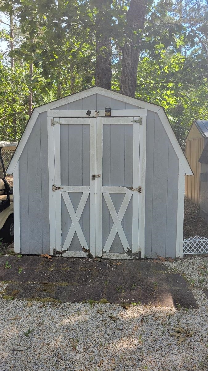 561 Corsons Tavern Road Ocean View, NJ 08230 - Photo 3 of 31 a backyard of a house