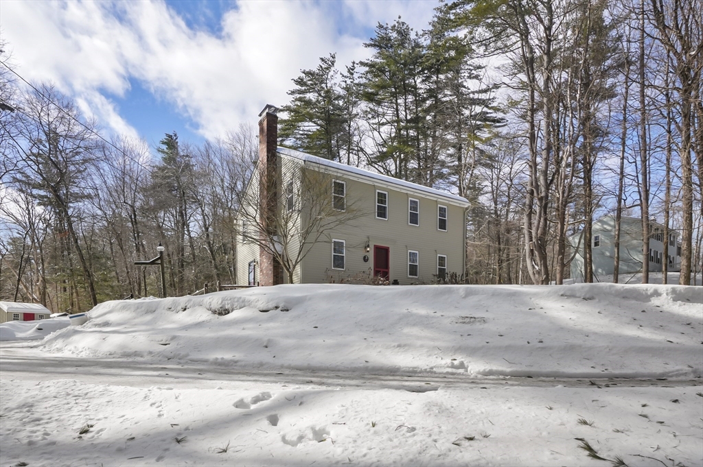 3 Mt Jefferson Road Hubbardston, MA 01452 - Photo 1 of 38 Gallery Image 1