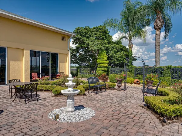 $389,900 | 5137 Winged Foot Lane, Winter Haven, FL 33884