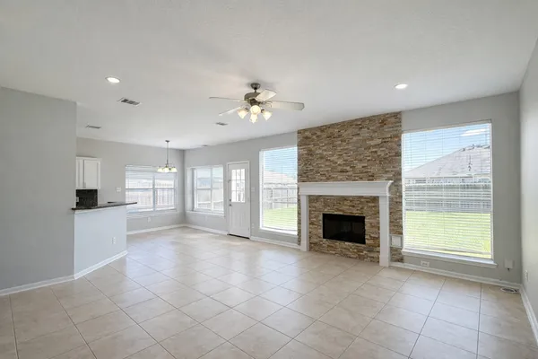$2,250 | 3922 Coral Shadows Drive, Katy, TX 77449