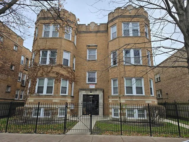$1,599,000 | 6337 North Oakley Avenue, Chicago, IL 60659