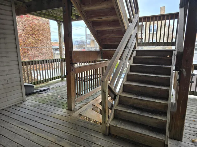 $1,599,000 | 6337 North Oakley Avenue, Chicago, IL 60659