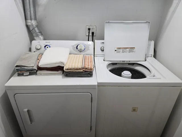 $1,599,000 | 6337 North Oakley Avenue, Chicago, IL 60659