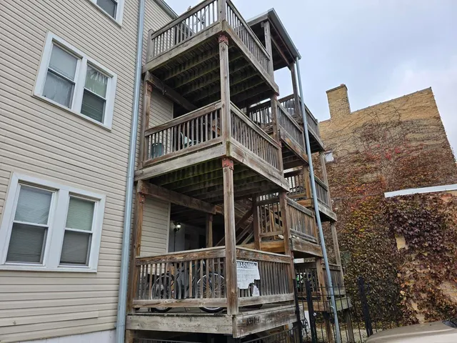 $1,599,000 | 6337 North Oakley Avenue, Chicago, IL 60659