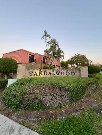 $2,400 | 3249 Gardens E Drive, Unit C, Palm Beach Gardens, FL 33410
