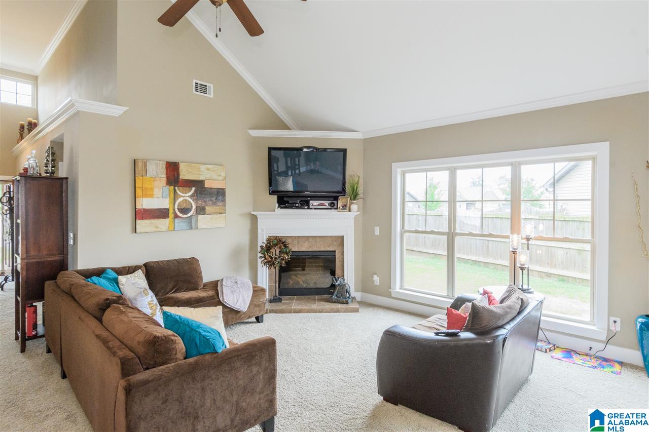 4988 Stonecreek Way Calera, AL 35040 - Photo 4 of 34