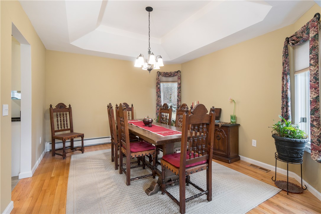 1 Windsong Road Cumberland, RI 02864 - Photo 8 of 38