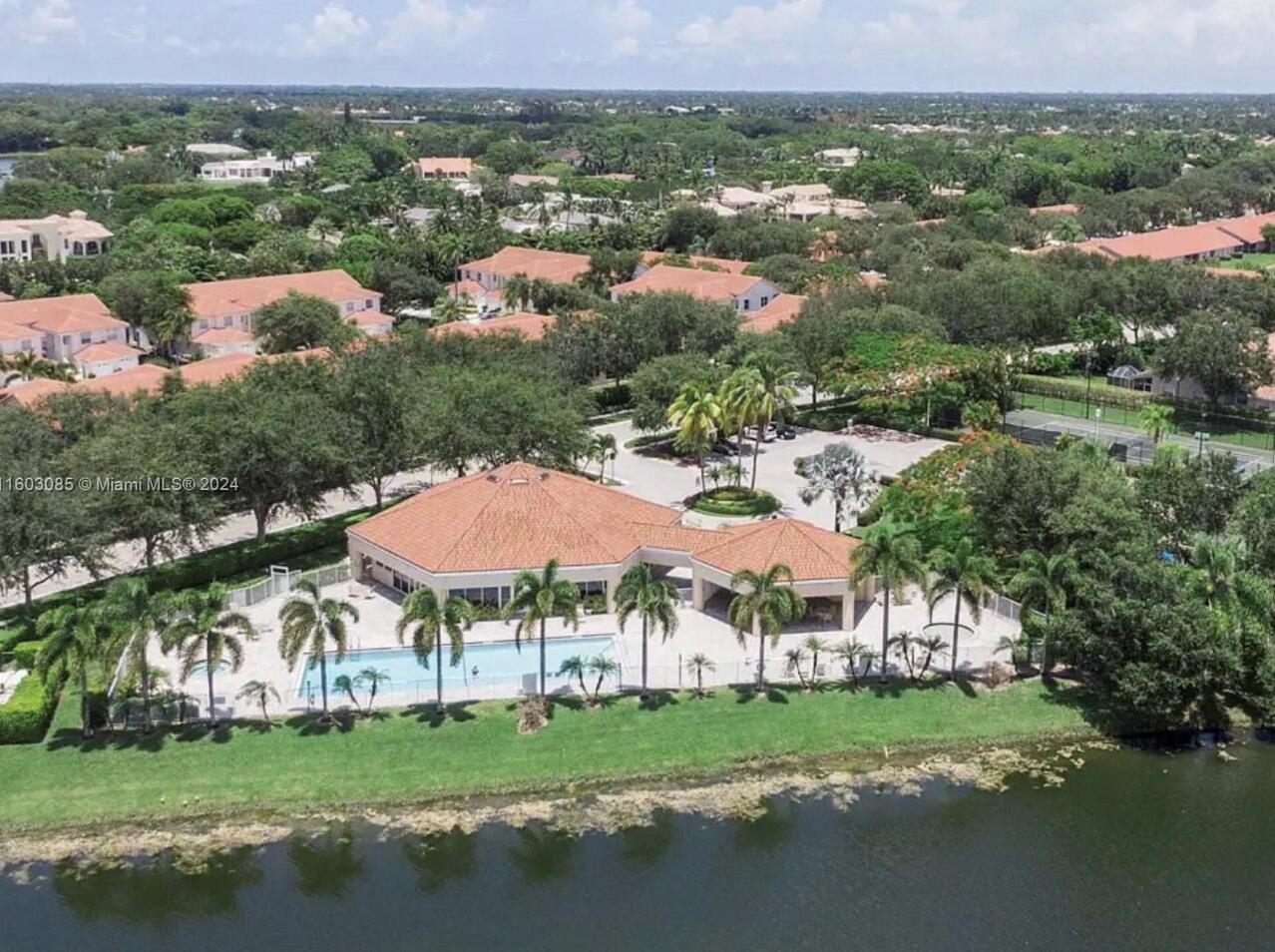 8214 Vía Di Veneto Boca Raton, FL 33496 - Photo 26 of 33 Clubhouse