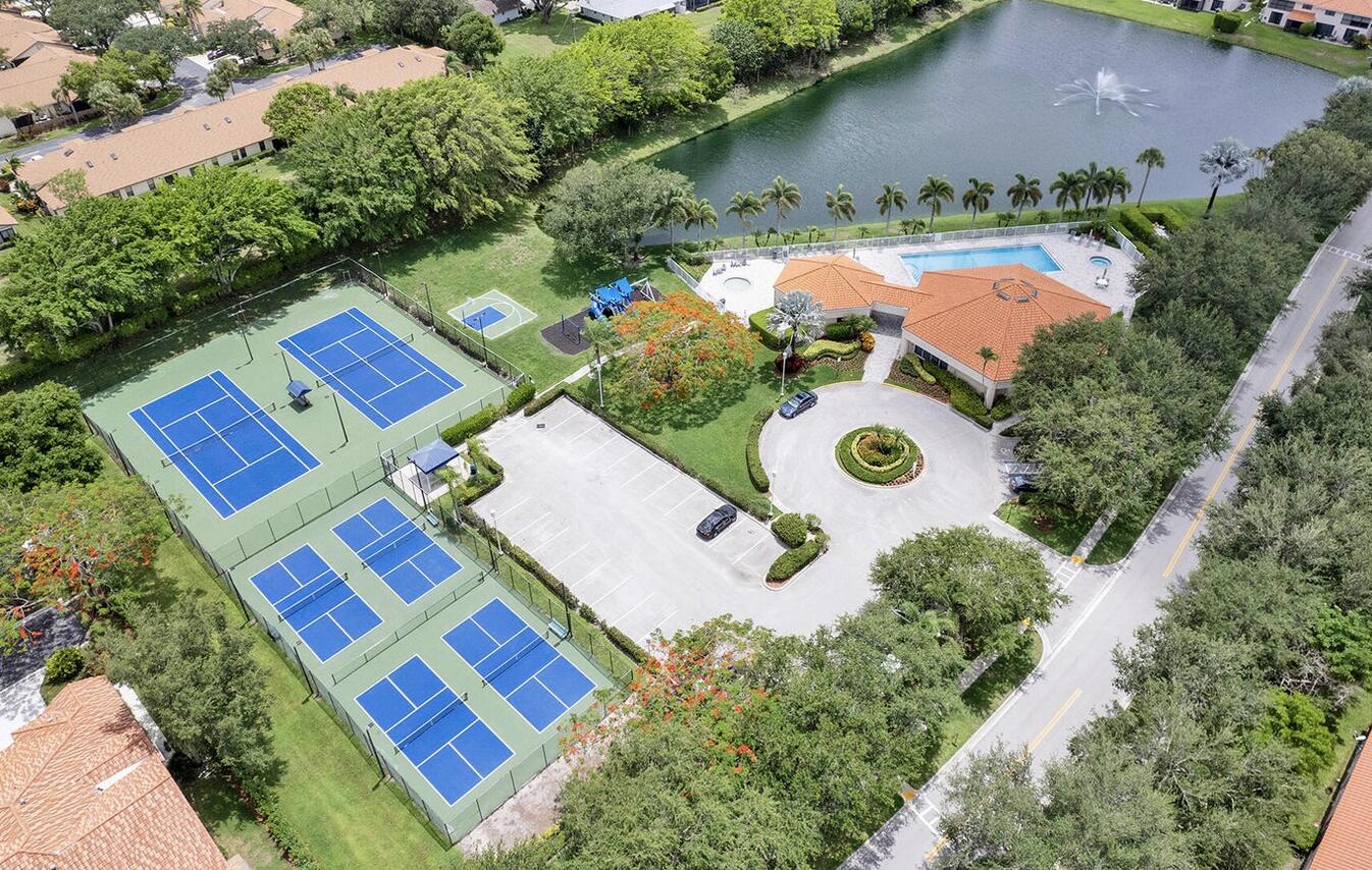 8214 Vía Di Veneto Boca Raton, FL 33496 - Photo 28 of 33 Tennis/Pickelball