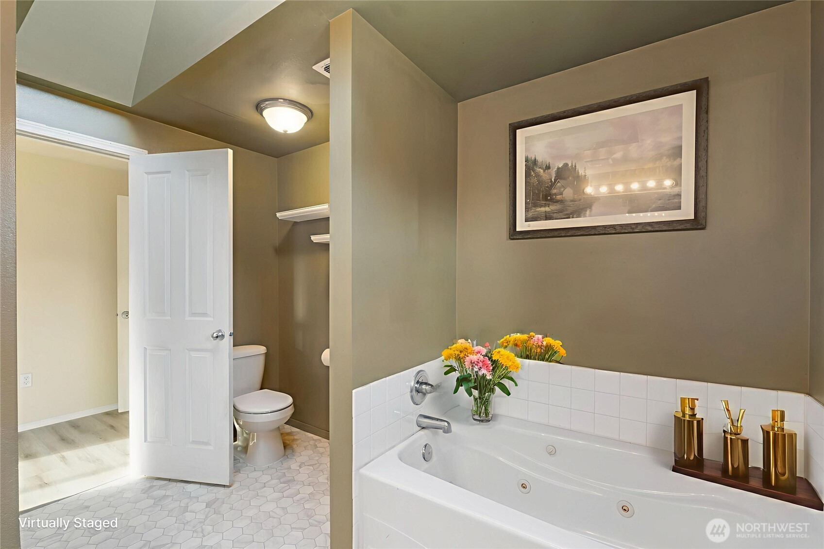 2219 Key Peninsula Highway Southwest Lakebay, WA 98349 - Photo 18 of 40 a bathroom with a bathtub sink and toilet
