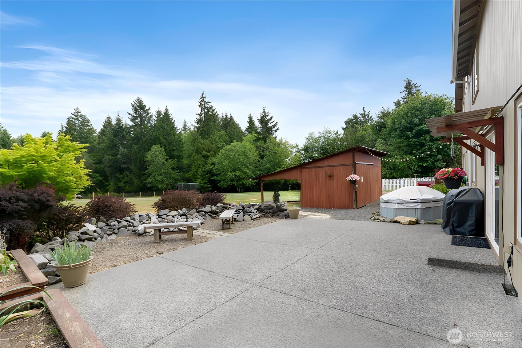 2219 Key Peninsula Highway Southwest Lakebay, WA 98349 - Photo 25 of 40 a view of backyard and outdoor space