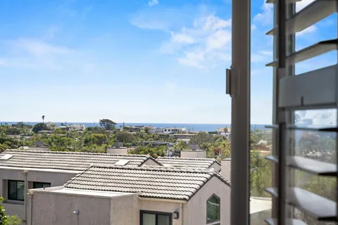 $1,629,000 | 957 Hygeia Avenue, Encinitas, CA 92024