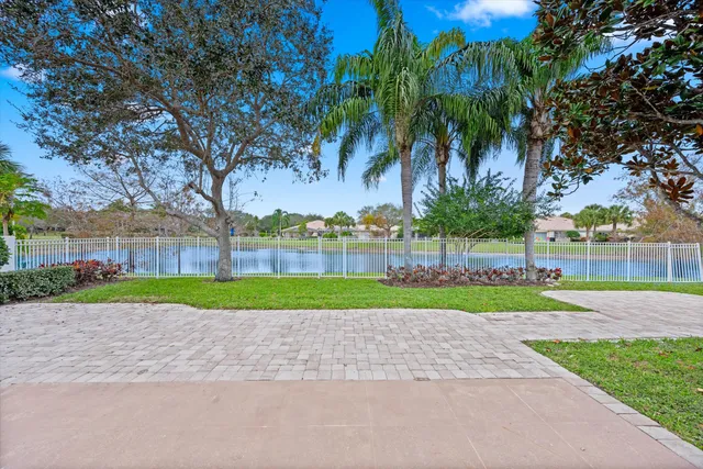 $1,100,000 | 3225 Ushant Court, Wellington, FL 33414