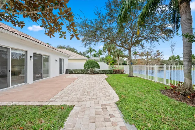 $1,100,000 | 3225 Ushant Court, Wellington, FL 33414