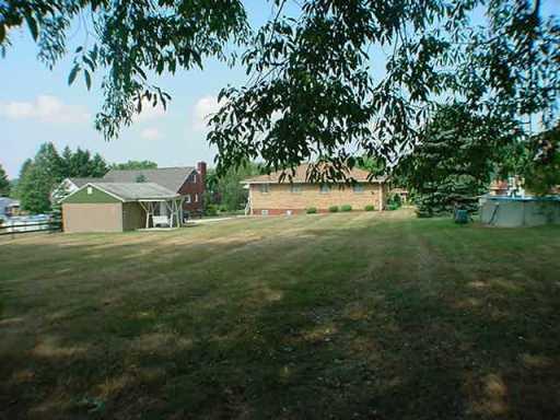 209 Murrysville Road Level Green, PA 15085 - Photo 4 of 6 Yard/Garden.