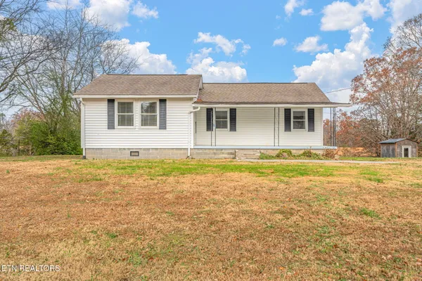 $220,000 | 2950 Craigs Chapel Road, Greenback, TN 37742