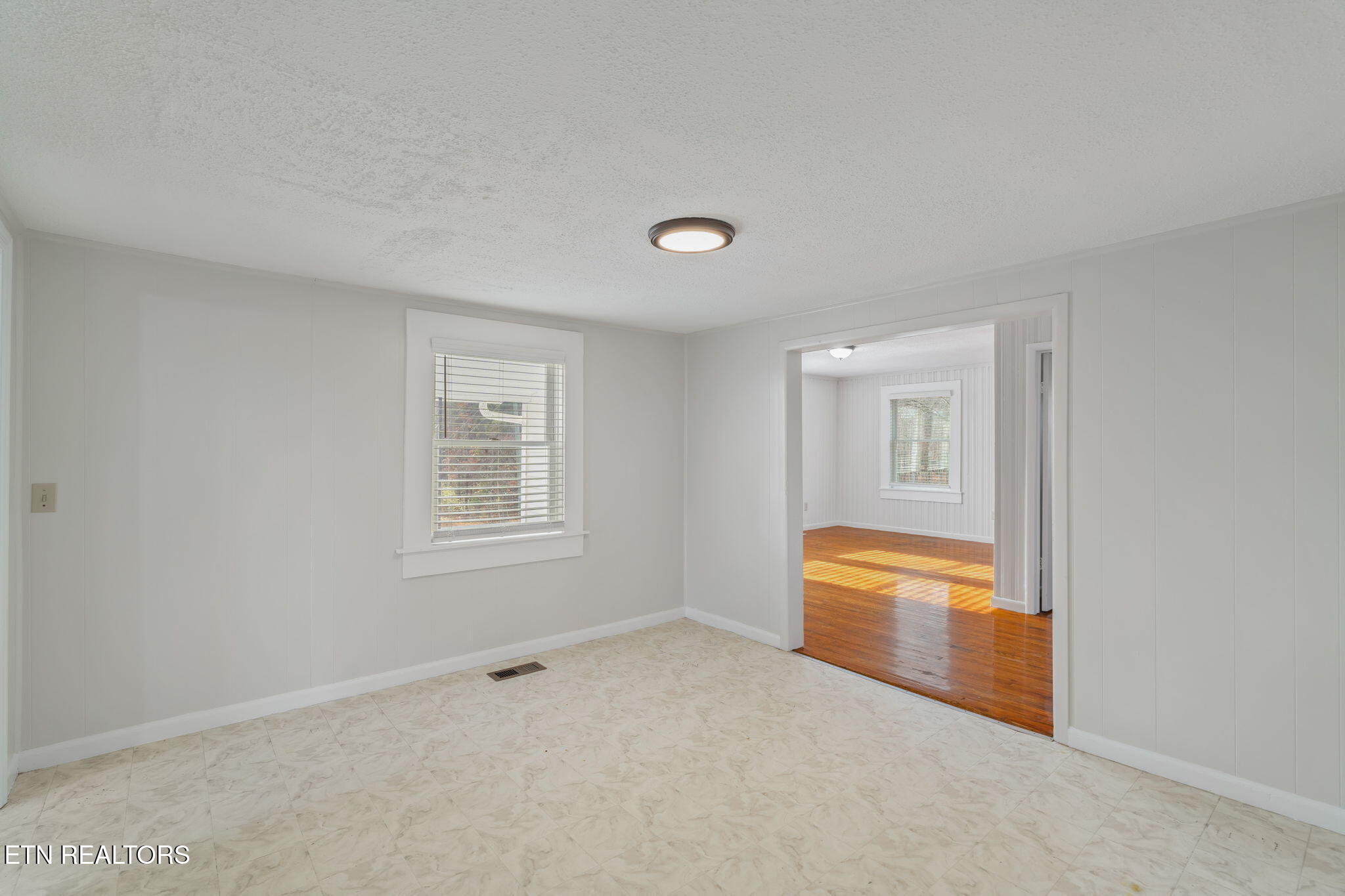 2950 Craigs Chapel Road Greenback, TN 37742 - Photo 15 of 42 15-web-or-mls-2950 Craigs Chapel Road-8