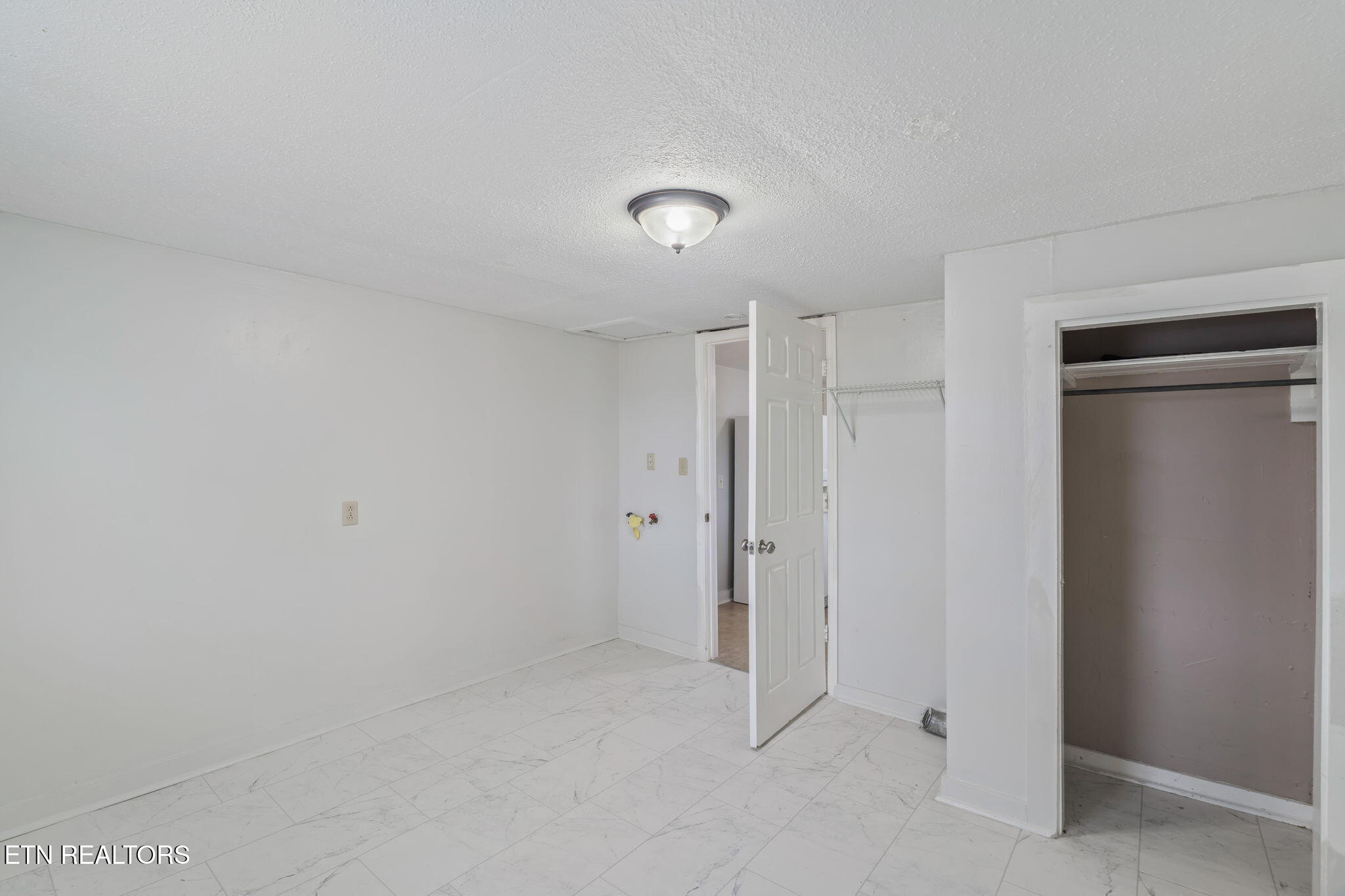 2950 Craigs Chapel Road Greenback, TN 37742 - Photo 24 of 42 24-web-or-mls-2950 Craigs Chapel Road-17