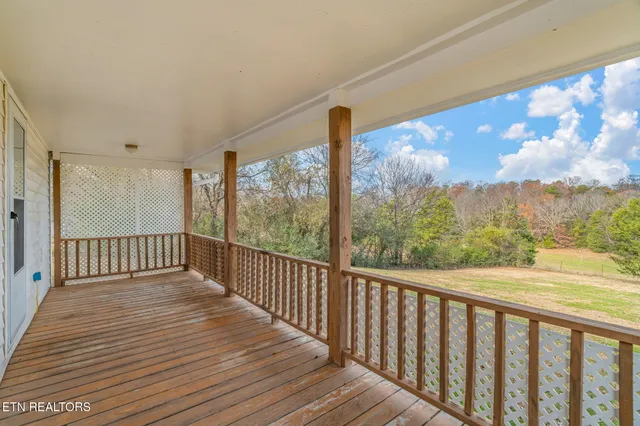 $250,000 | 2950 Craigs Chapel Road, Greenback, TN 37742