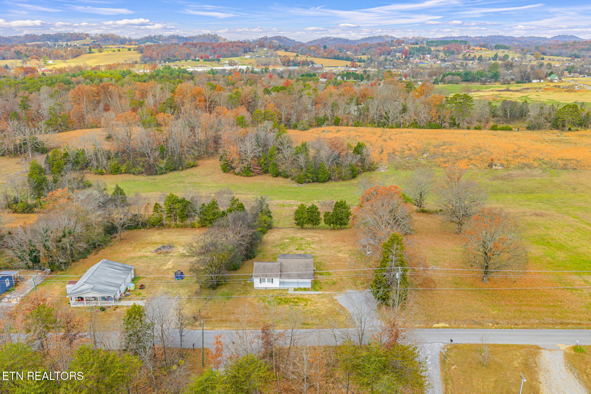 2950 Craigs Chapel Road Greenback, TN 37742 - Photo 35 of 42 35-web-or-mls-2950 Craigs Chapel Road-34