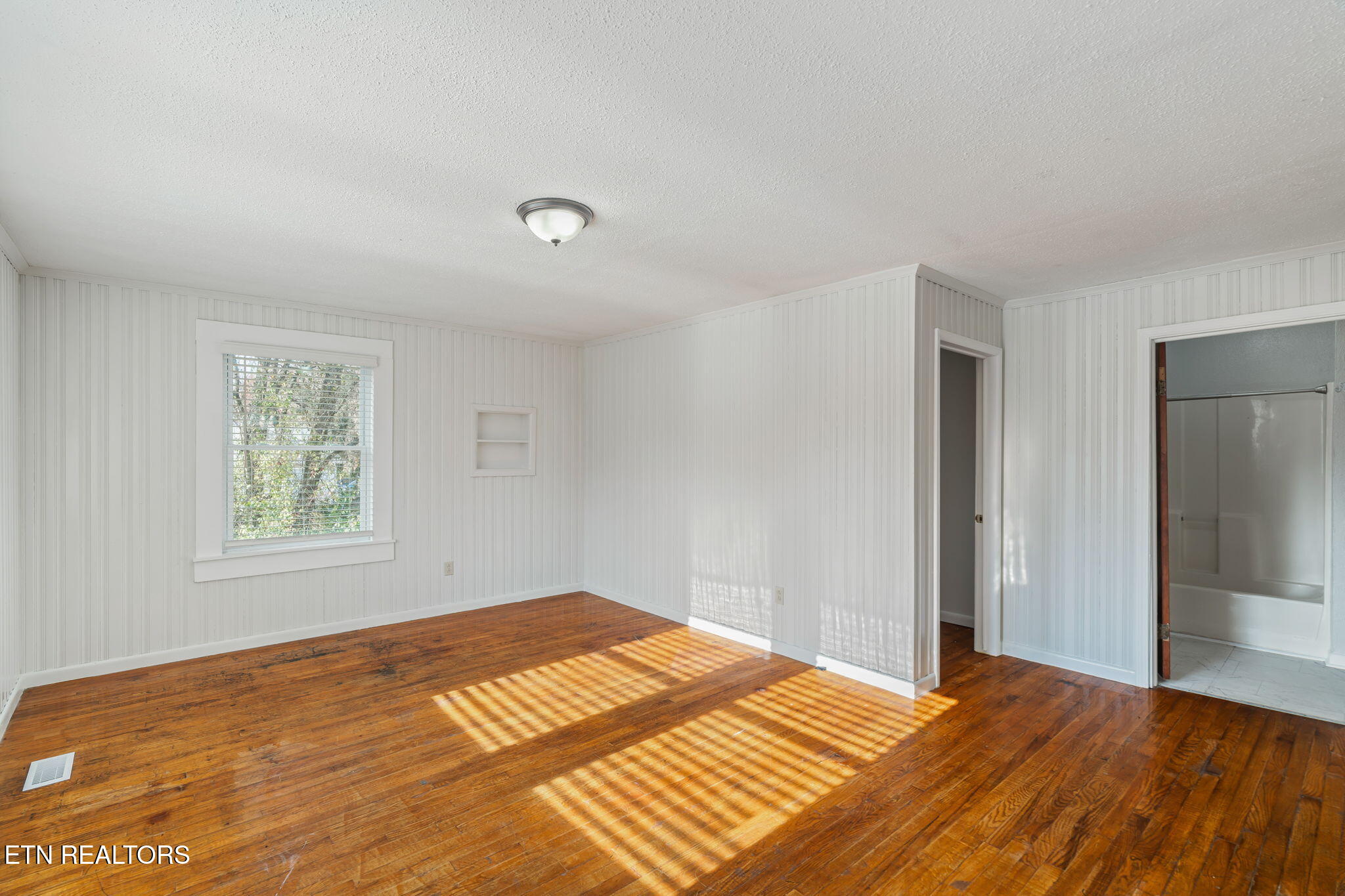 2950 Craigs Chapel Road Greenback, TN 37742 - Photo 10 of 42 10-web-or-mls-2950 Craigs Chapel Road-3