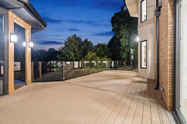 $2,650,000 | 9427 Falling Waters Drive West, Burr Ridge, IL 60527