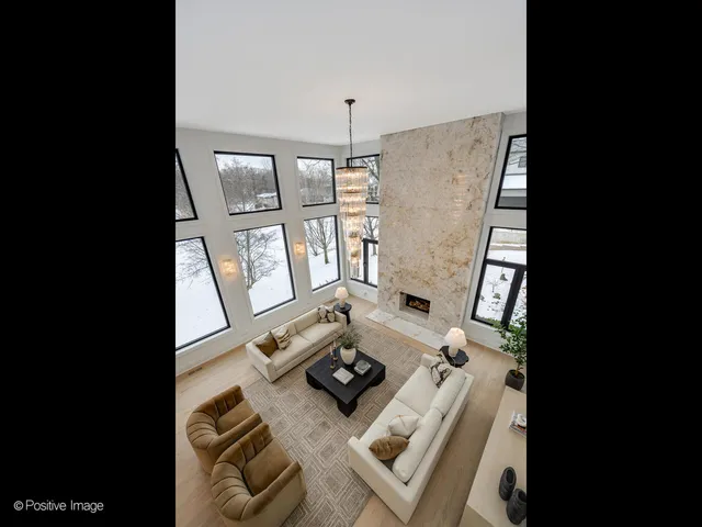 $2,650,000 | 9427 Falling Waters Drive West, Burr Ridge, IL 60527