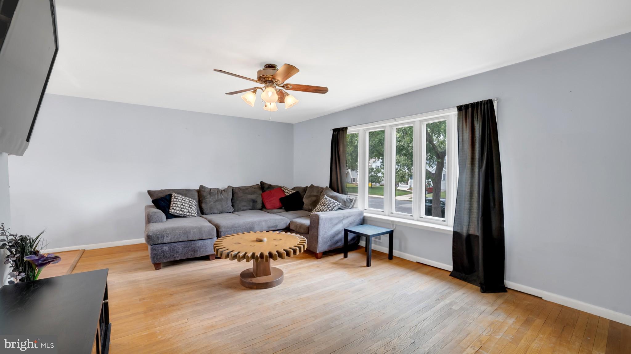 105 Ridgely Road Glen Burnie, MD 21061 - Photo 2 of 29