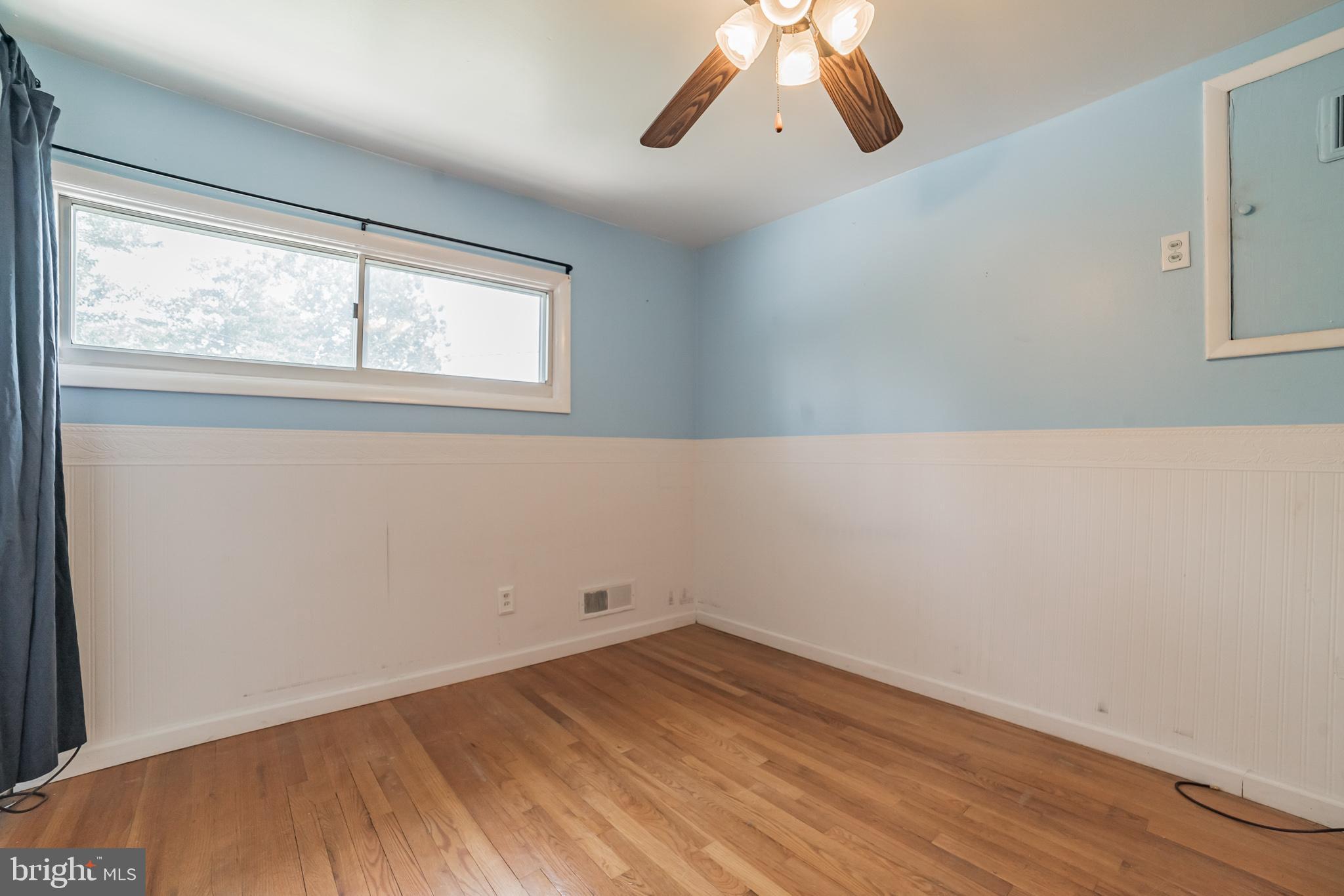 105 Ridgely Road Glen Burnie, MD 21061 - Photo 14 of 29