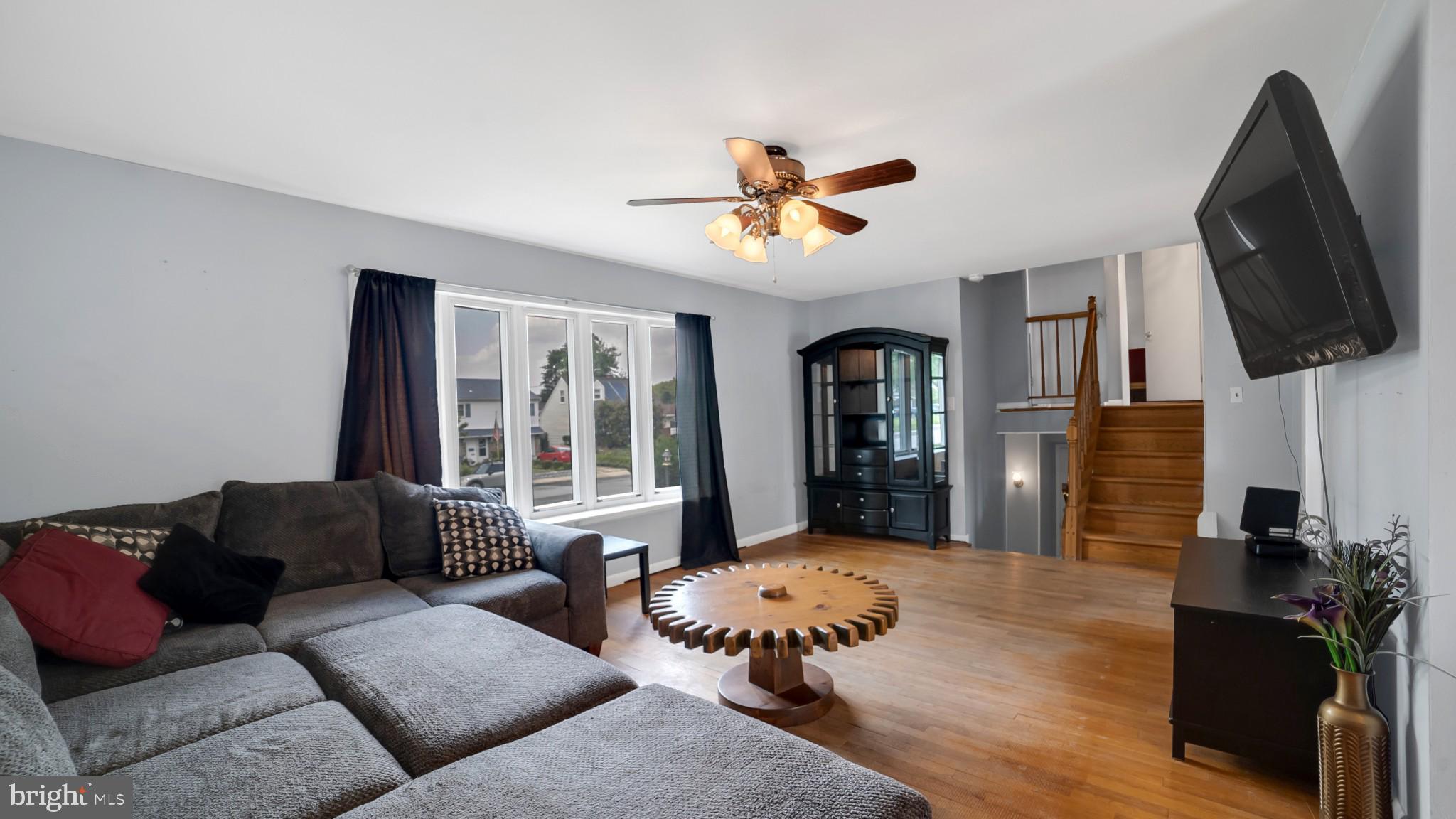 105 Ridgely Road Glen Burnie, MD 21061 - Photo 4 of 29