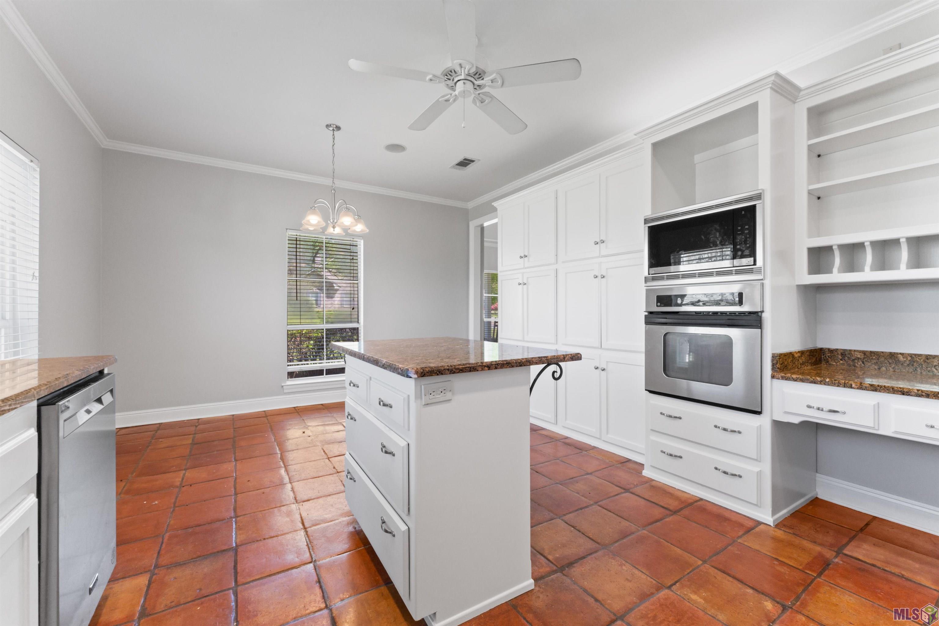 13514 Mary Edith Place Baton Rouge, LA 70809 - Photo 13 of 36