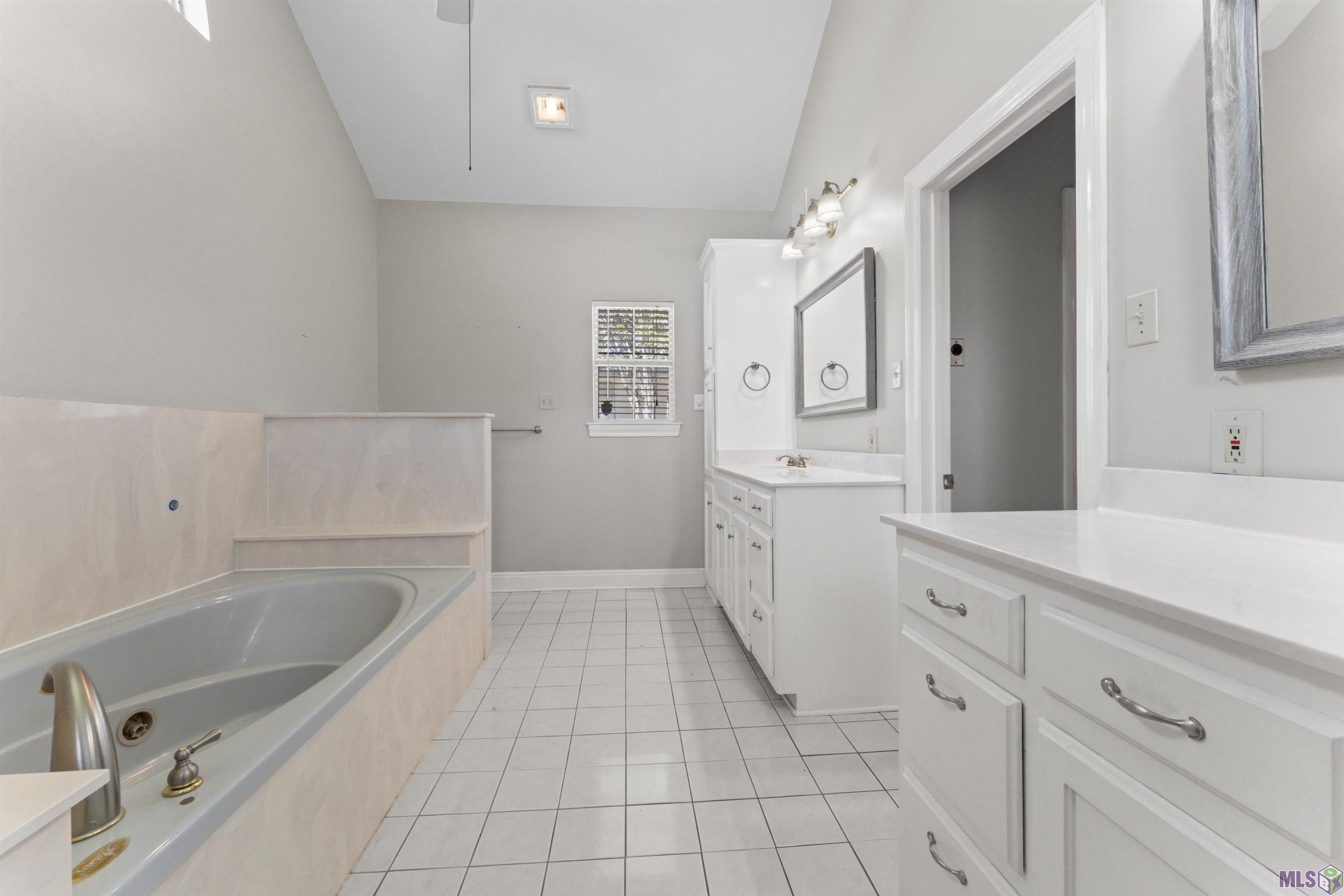 13514 Mary Edith Place Baton Rouge, LA 70809 - Photo 21 of 36