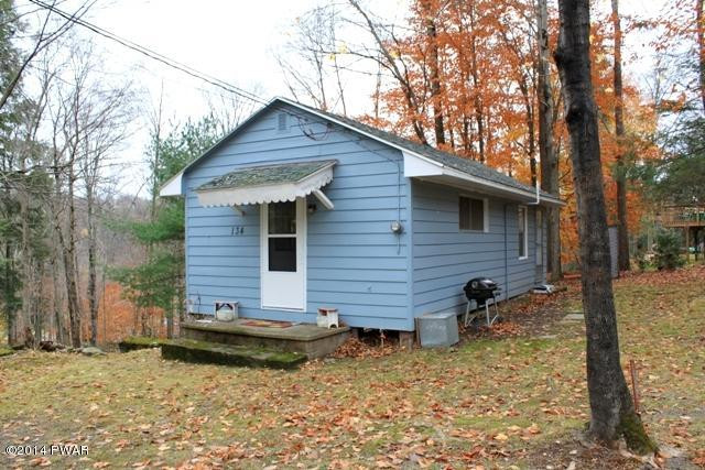 134 Riverside Drive Greentown, PA 18426 - Photo 2 of 15