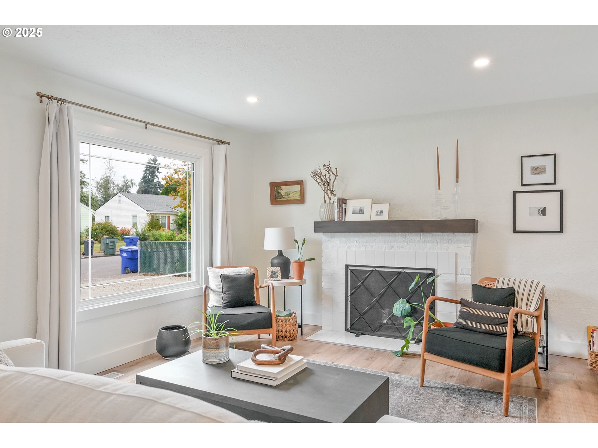 564 Manbrin Drive North Keizer, OR 97303 - Photo 10 of 39