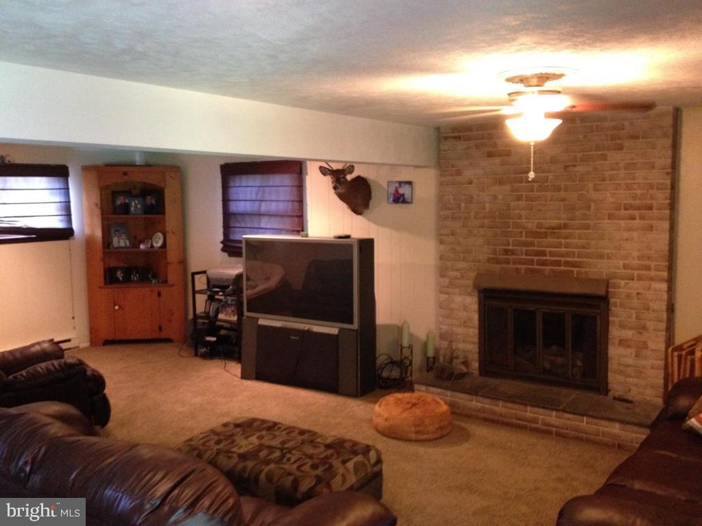 421 Mt Gretna Road Elizabethtown, PA 17022 - Photo 25 of 53 Gallery Image 25