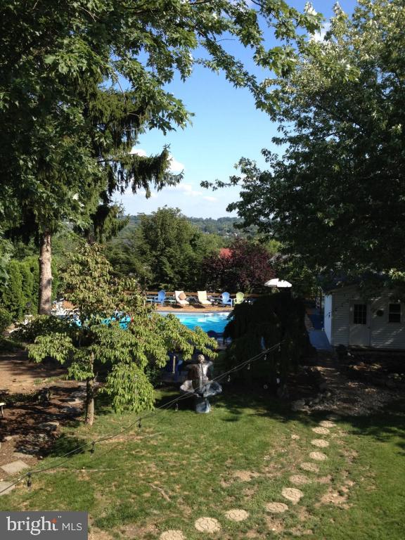 421 Mt Gretna Road Elizabethtown, PA 17022 - Photo 39 of 53 Gallery Image 39