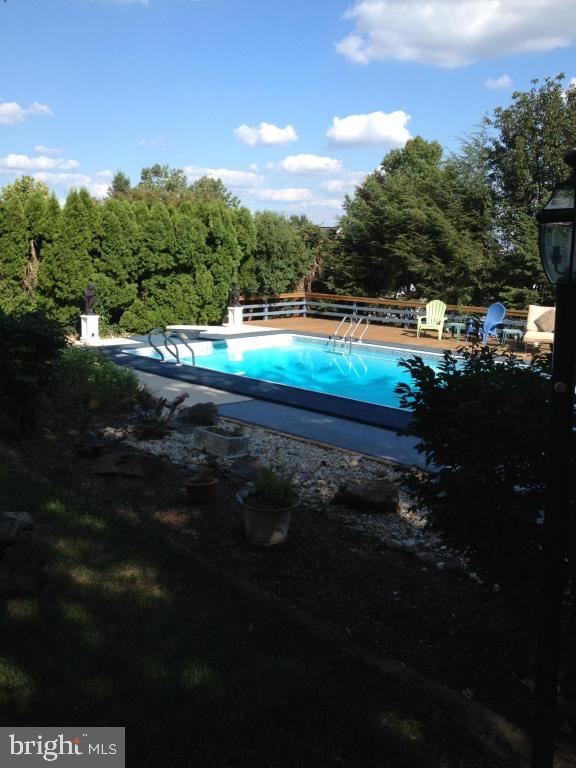 421 Mt Gretna Road Elizabethtown, PA 17022 - Photo 42 of 53 Gallery Image 42
