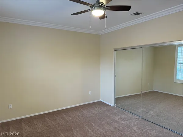 $2,250 | 572 Fox Links Street, Henderson, NV 89012