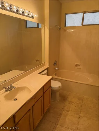 $2,250 | 572 Fox Links Street, Henderson, NV 89012