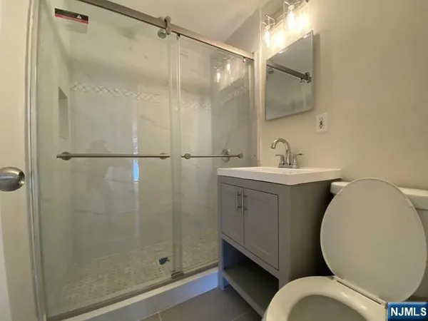 $4,500 | 1013 Arlington Road, New Milford, NJ 07646