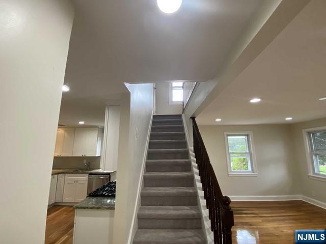 1013 Arlington Road New Milford, NJ 07646 - Photo 15 of 20