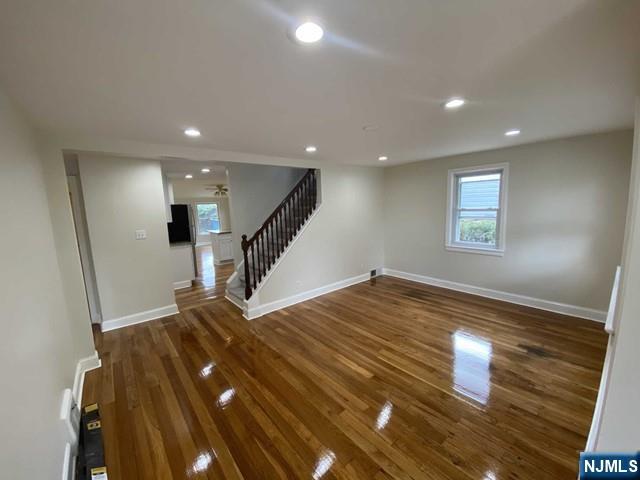 1013 Arlington Road New Milford, NJ 07646 - Photo 3 of 20