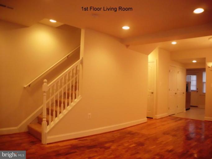 2003 Naylor Road Southeast Washington, DC 20020 - Photo 7 of 17 Living Room