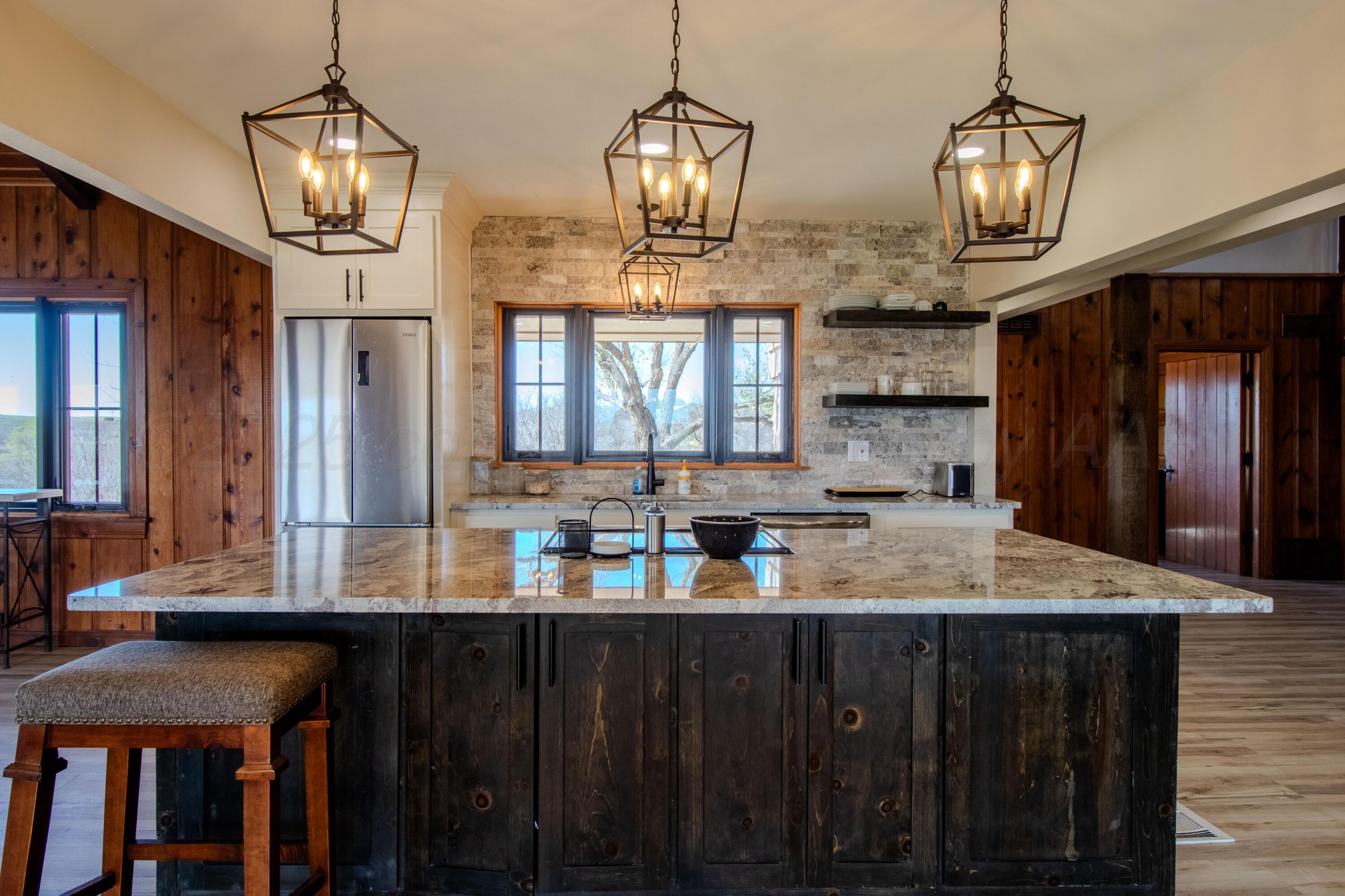 401 10 Bears Trail Howardwick, TX 79226 - Photo 12 of 71 010