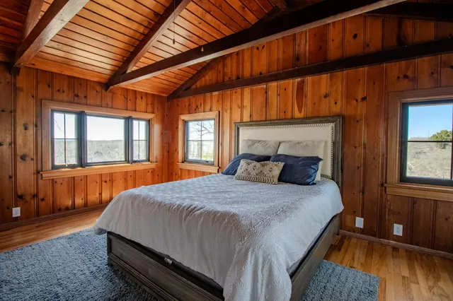 a view of walk in closet