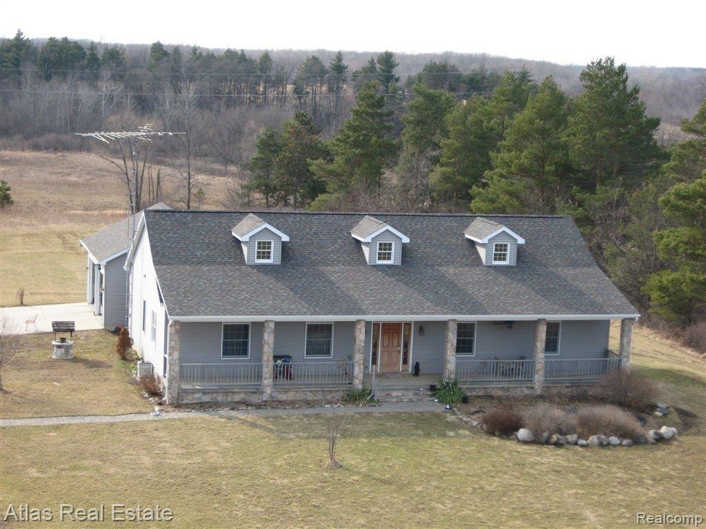 3340 South Henderson Road Davison, MI 48423 - Photo 1 of 18 Georgia_pics_265.JPG
